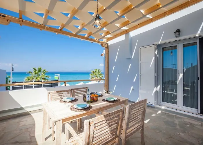 Nautilus Sea View Suite 6