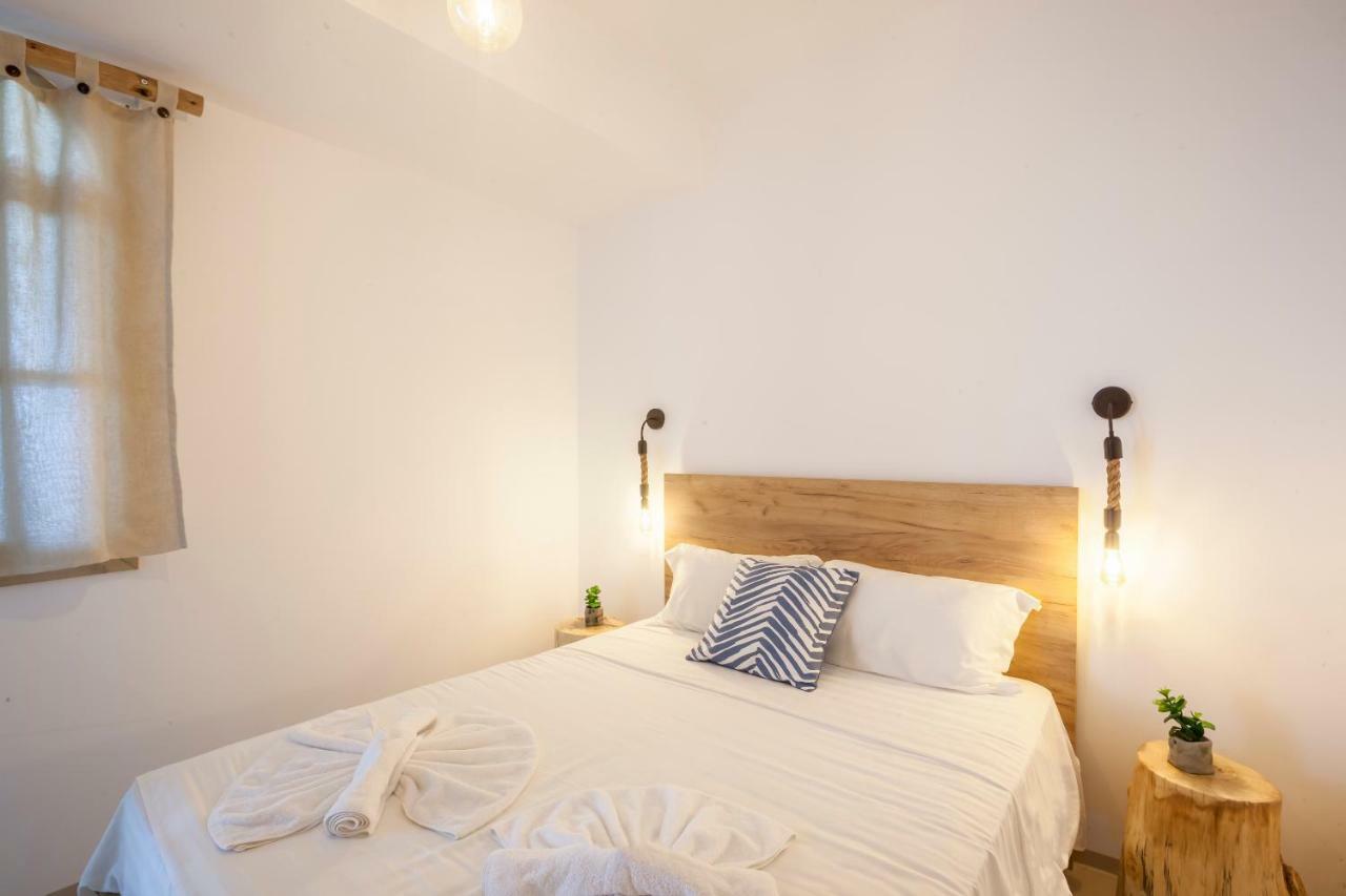 Nautilus Sea View 6 *
